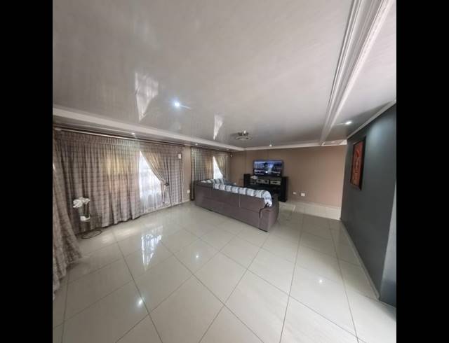 3 BEDROOM PROPERTY TO RENT IN KIRKNEY